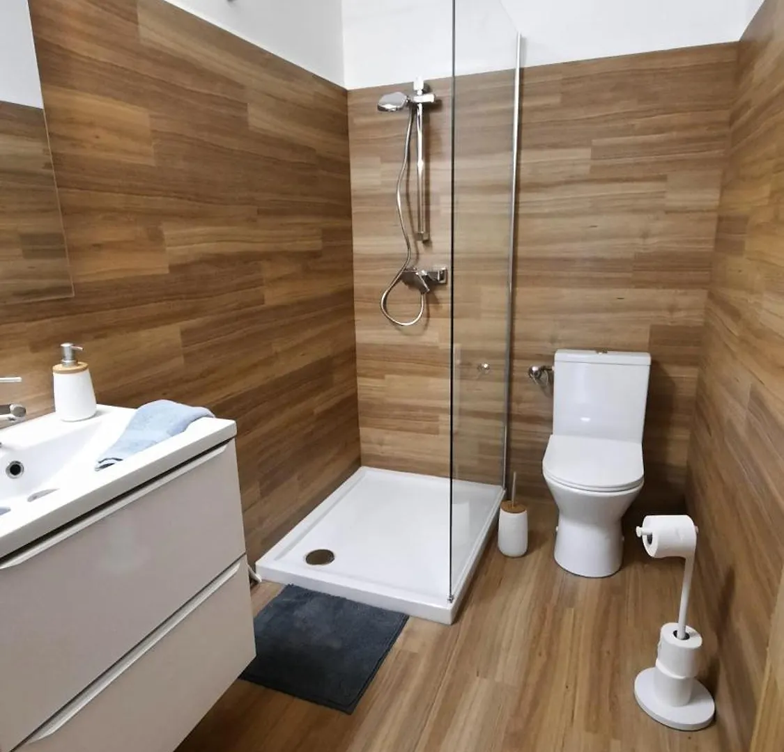 Сasa de vacaciones La Petite Maison Dans Le Village Lafrançaise